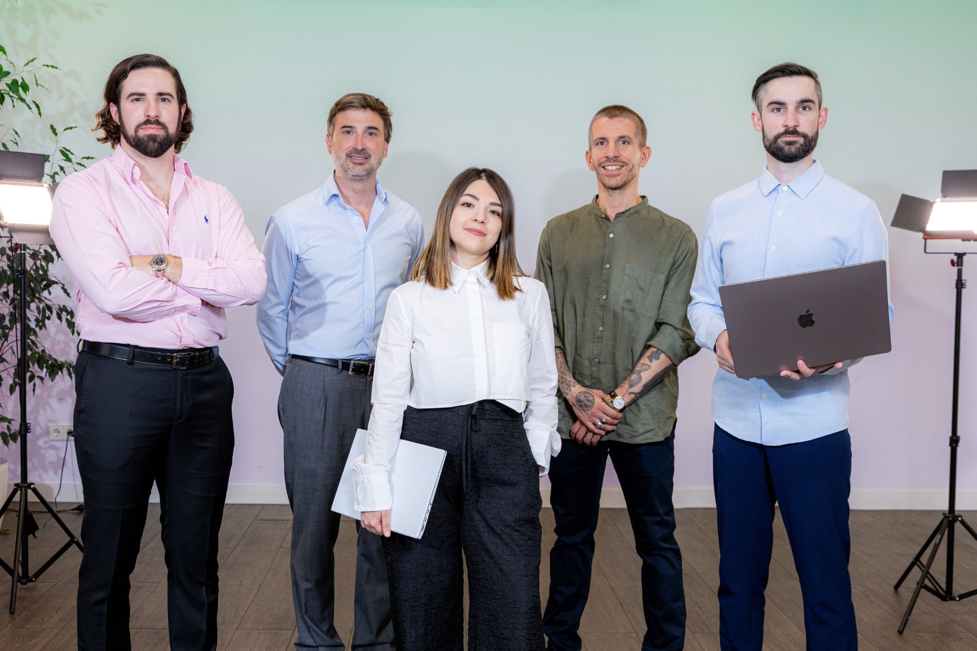 De izquierda a derecha, el equipo de Legit.Health: Alfonso Medela, CAIO; Antonio Martorell, CML; Andy Aguilar, CEO; Gerardo Fernández, CTO; y Taig Mac Carthy, COO
