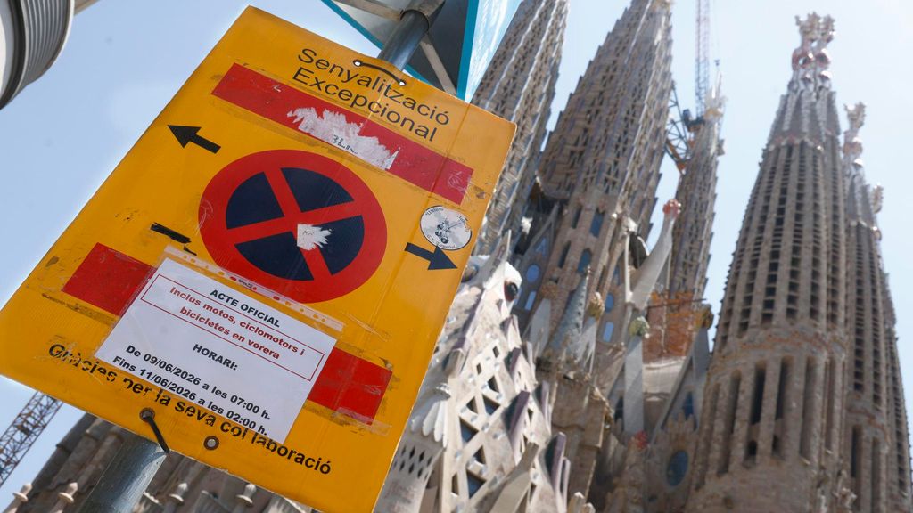 El uso del catalán y la protesta de víctimas de abuso de la Iglesia amenazan con empañar la visita del Papa a Cataluña