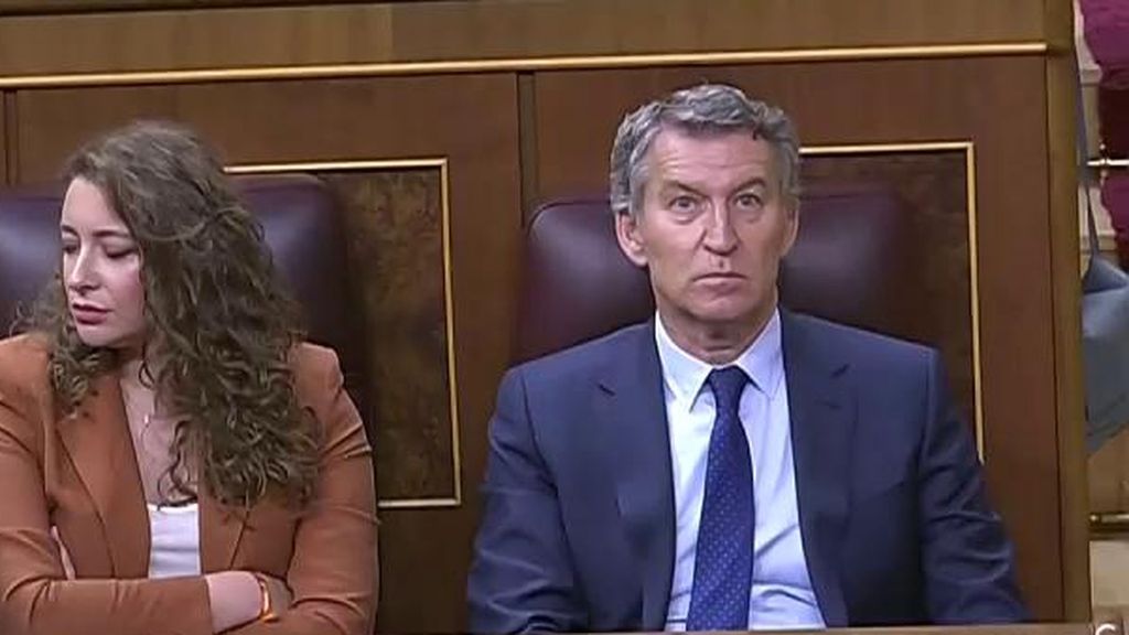 La hipotética moción de censura de Feijóo pende de un hilo: entre la presión de Vox y las exigencias de Junts