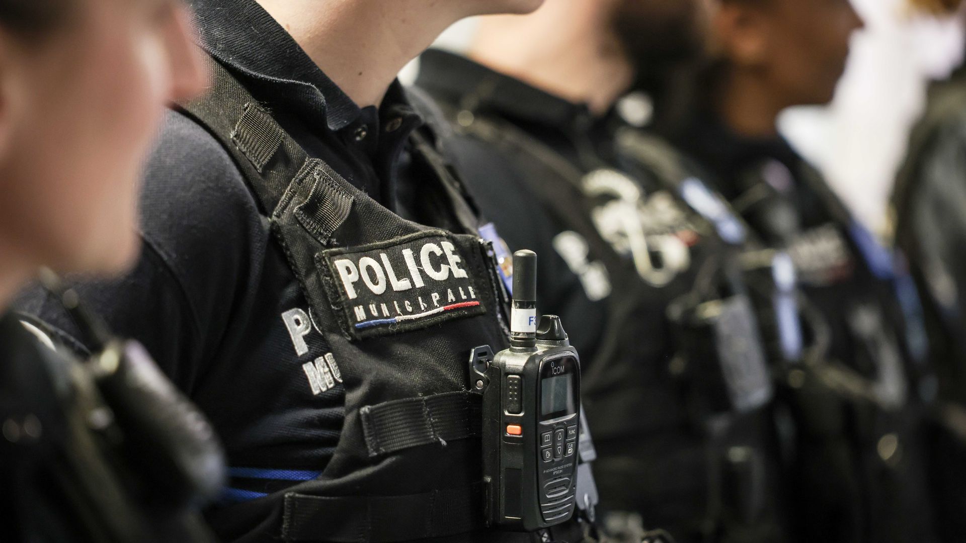 Un joven de 18 años confiesa que disparó a un padre y a su bebé de 18 meses en Francia: el hombre perdió un ojo Un joven de 18 años confiesa que disparó a un padre y a su bebé de 18 meses en Francia: el hombre perdió un ojo