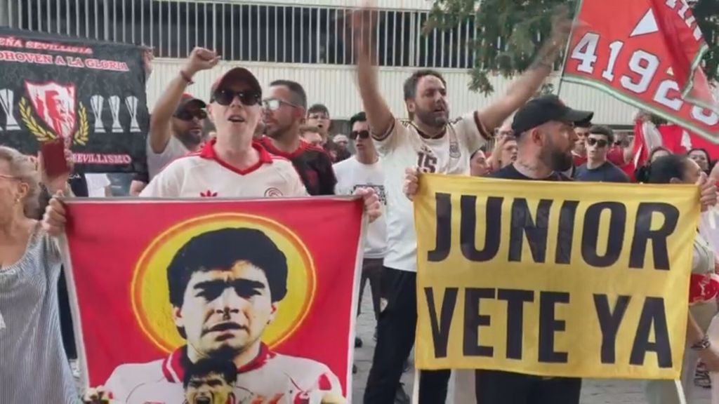 Manifestación contra la directiva del Sevilla