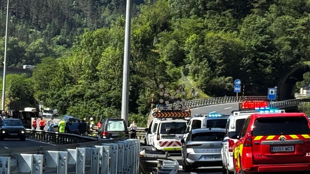 Así ha sido el accidente de tráfico en el que han muerto cinco policías forales en Elgoibar, Guipúzcoa