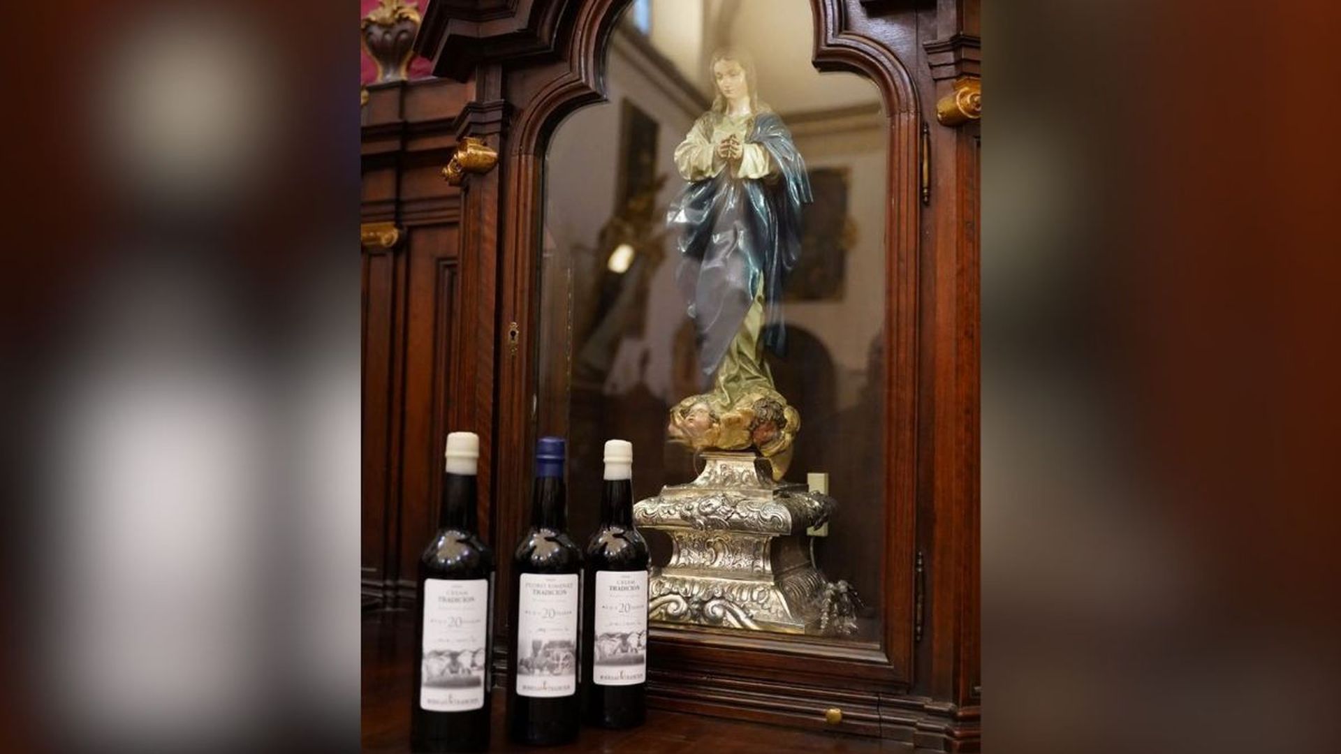 Edición especial de Bodegas Tradición para la celebración del Corpus Christi de la Catedral de Granada