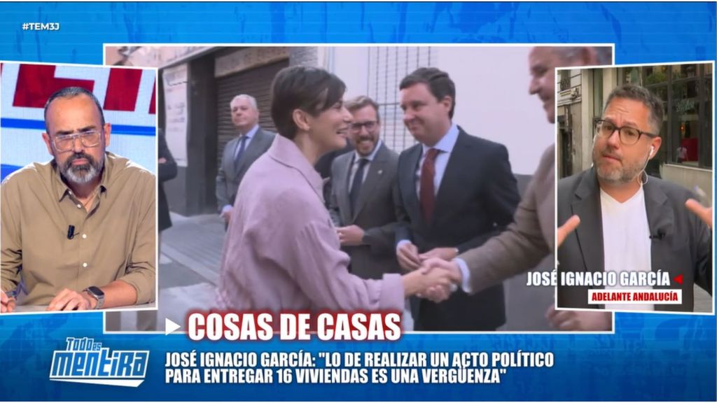 José Ignacio García, de 'Adelante Andalucía, tacha de "ridículo" el acto político en el que se ha entregado 16 viviendas
