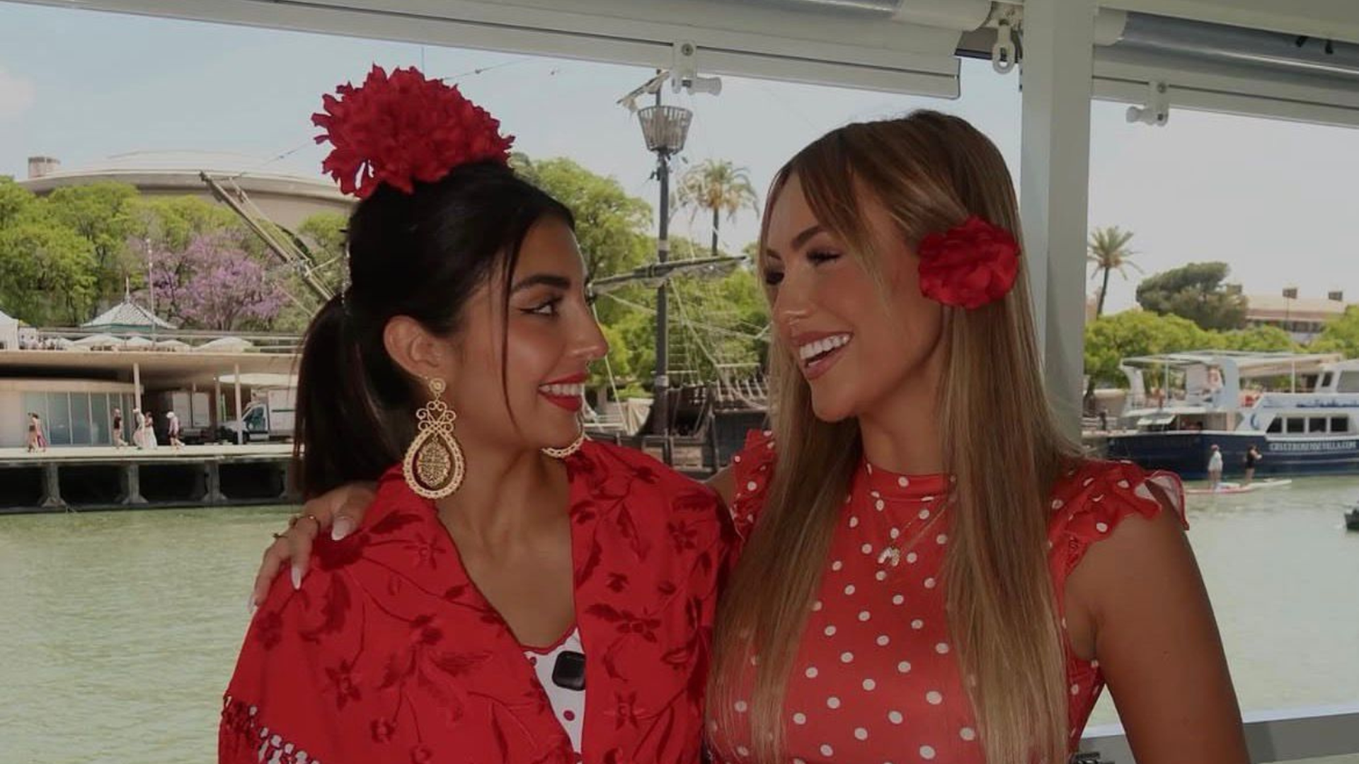 María Aguilar y Marieta en la despedida de soltera de la novia María Aguilar y Marieta en la despedida de soltera de la novia