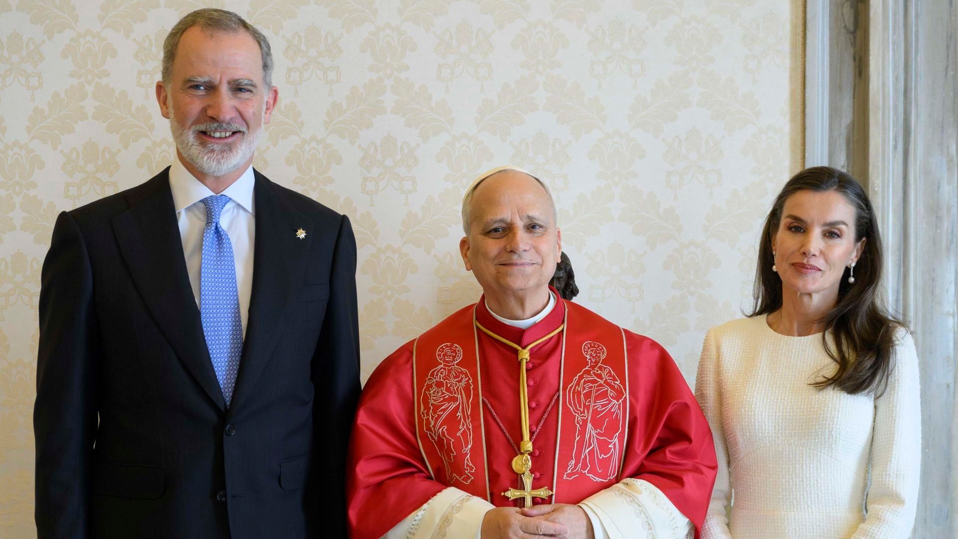 El rey Felipe VI, el papa León XIV y la reina Letizia