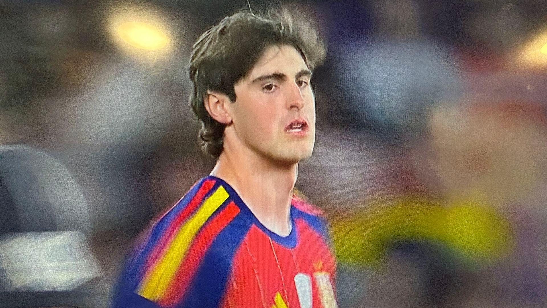 Javi Guerra debuta con España.