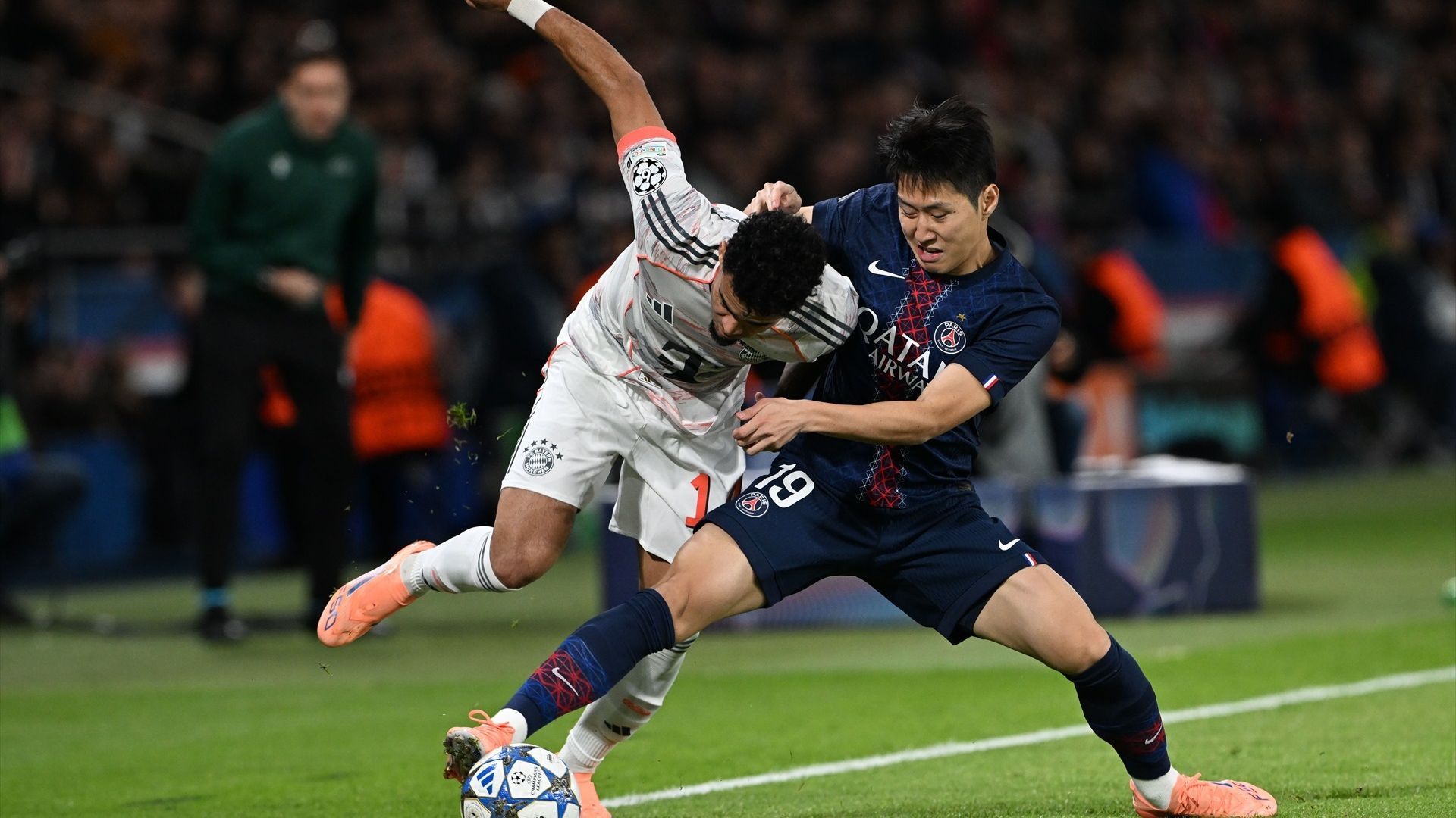 Kang-in Lee, en un partido de Champions League con el PSG