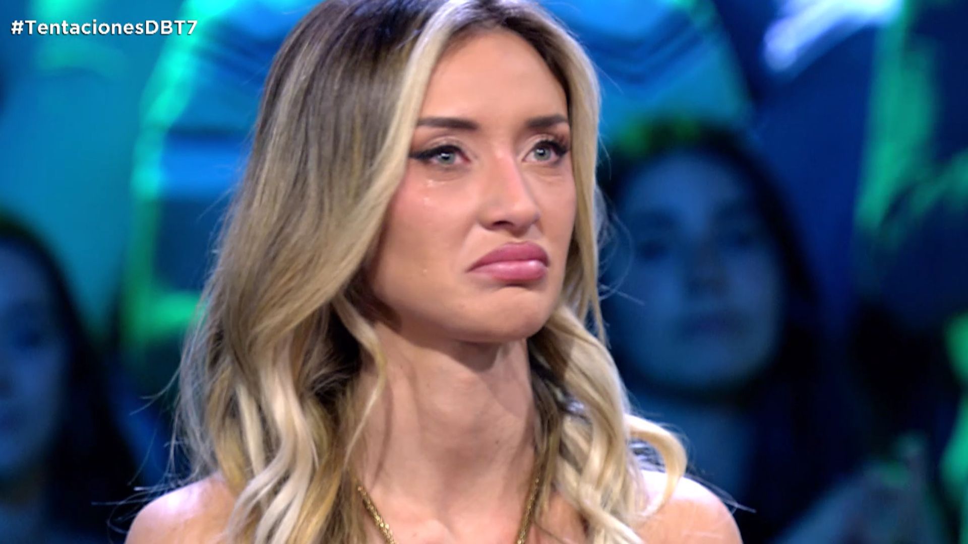 Yuli rompe a llorar al ver las imágenes inéditas de Lucas contándole a las tentadoras que le había sido infiel con Óscar: “Es un caballero”