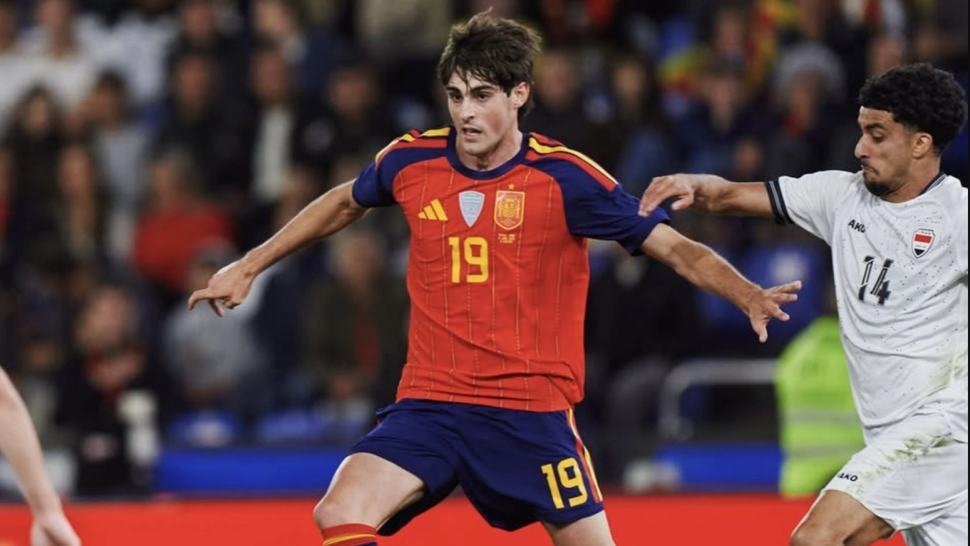 Javi Guerra debutó con España