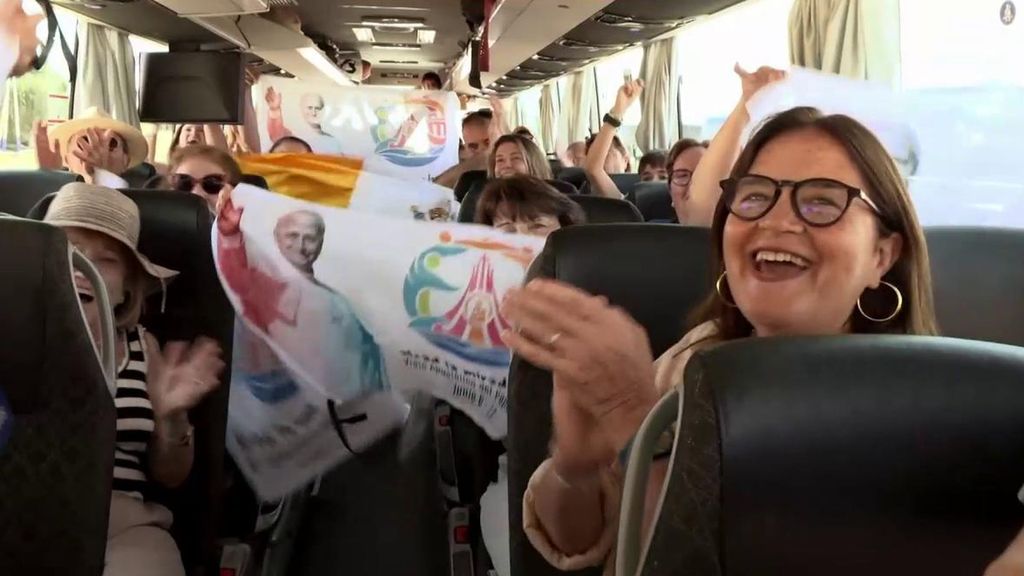 La visita del papa León XIV a Madrid consigue lo imposible: el cruce de generaciones que unen a miles de personas