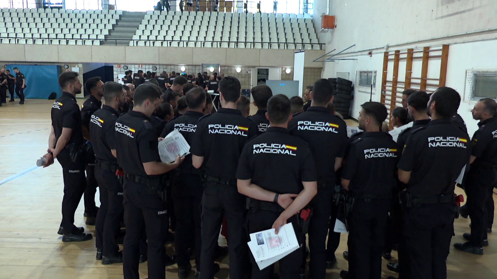 La visita del papa León XIV y el debut de más de 2.600 policías nacionales en prácticas para un despliegue histórico: "Para ellos es un reto también profesional"