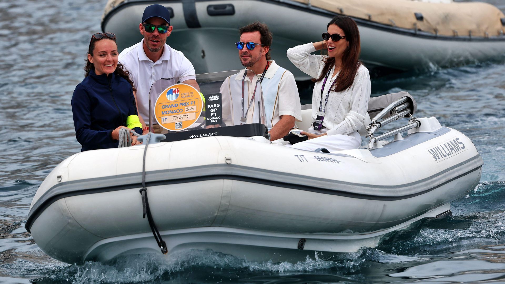 Melissa Jiménez y Fernando Alonso reaparecen juntos tras ser padres