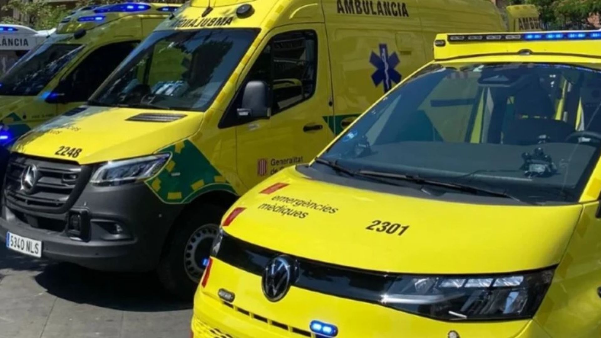 Una niña de tres años sobrevive a la caída de un quinto piso en Lleida