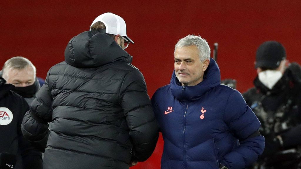 La afición del Real Madrid elige entre José Mourinho y Jürgen Klopp