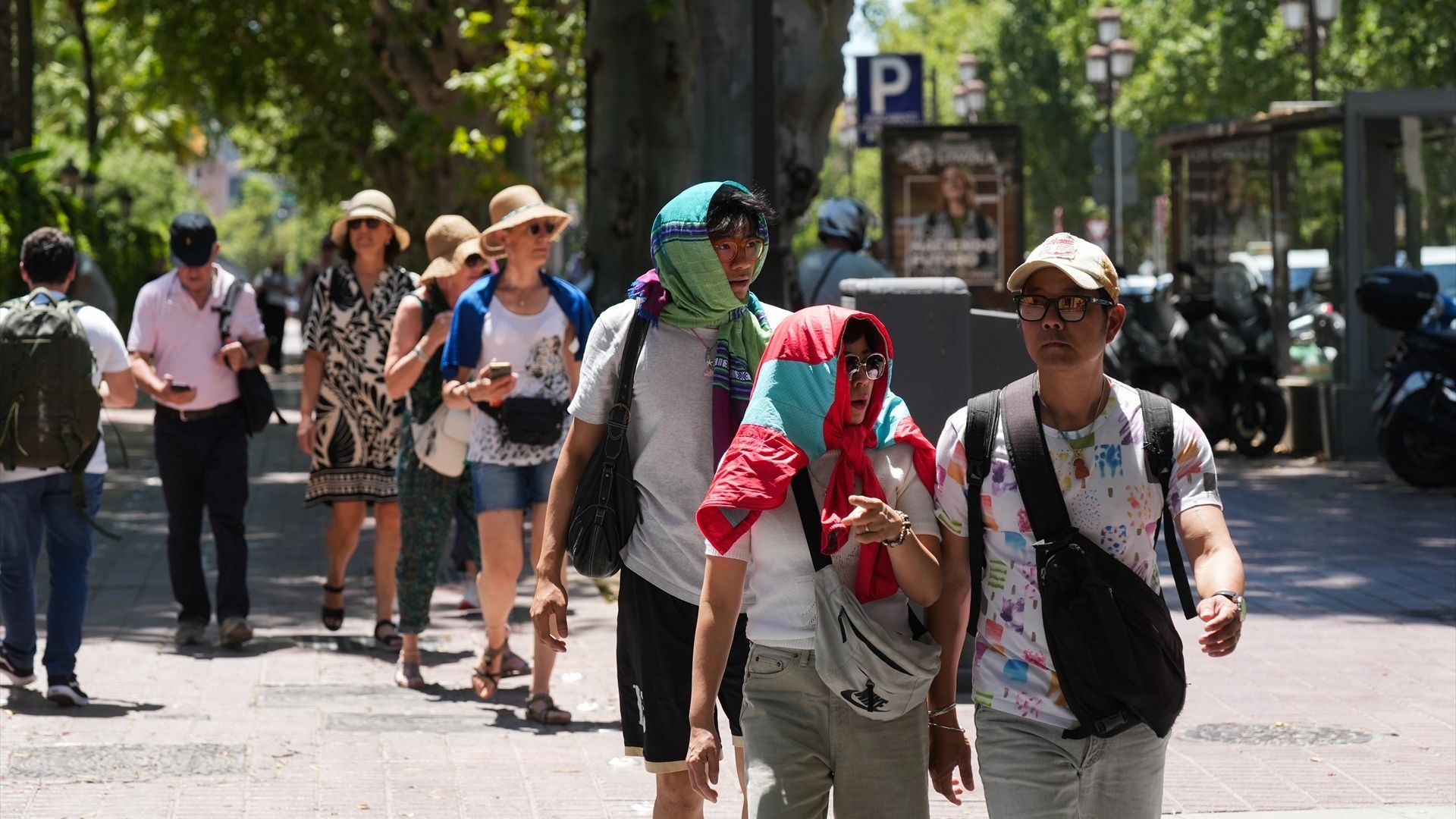 El lunes subirán las temperaturas en la Comunidad Valenciana "de forma notable" y se registrarán fuertes lluvias en Teruel y Pirineos El lunes subirán las temperaturas en la Comunidad Valenciana "de forma notable" y se registrarán fuertes lluvias en Teruel y Pirineos