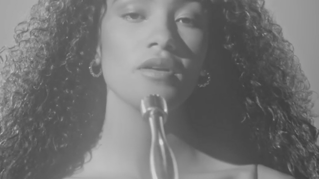 Olivia Dean, el fenómeno musical que ya suma más de mil millones de reproducciones