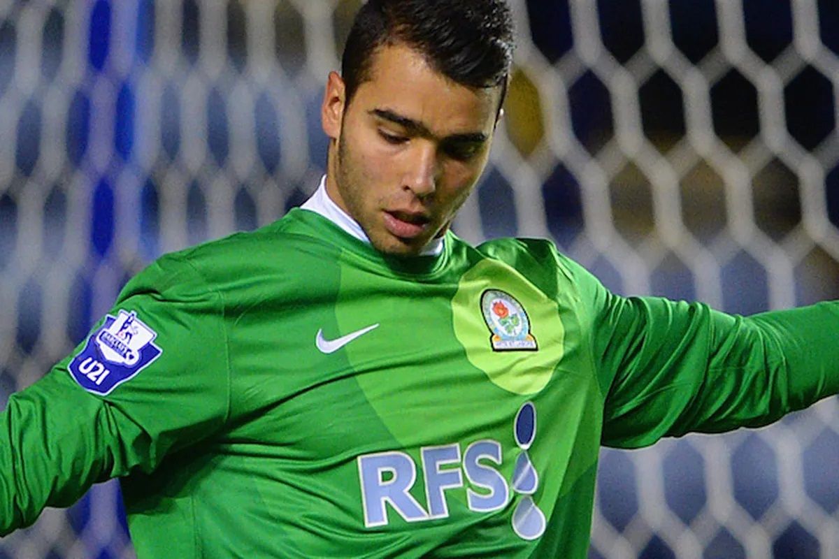 David Raya en su etapa en el Blackburn Rovers