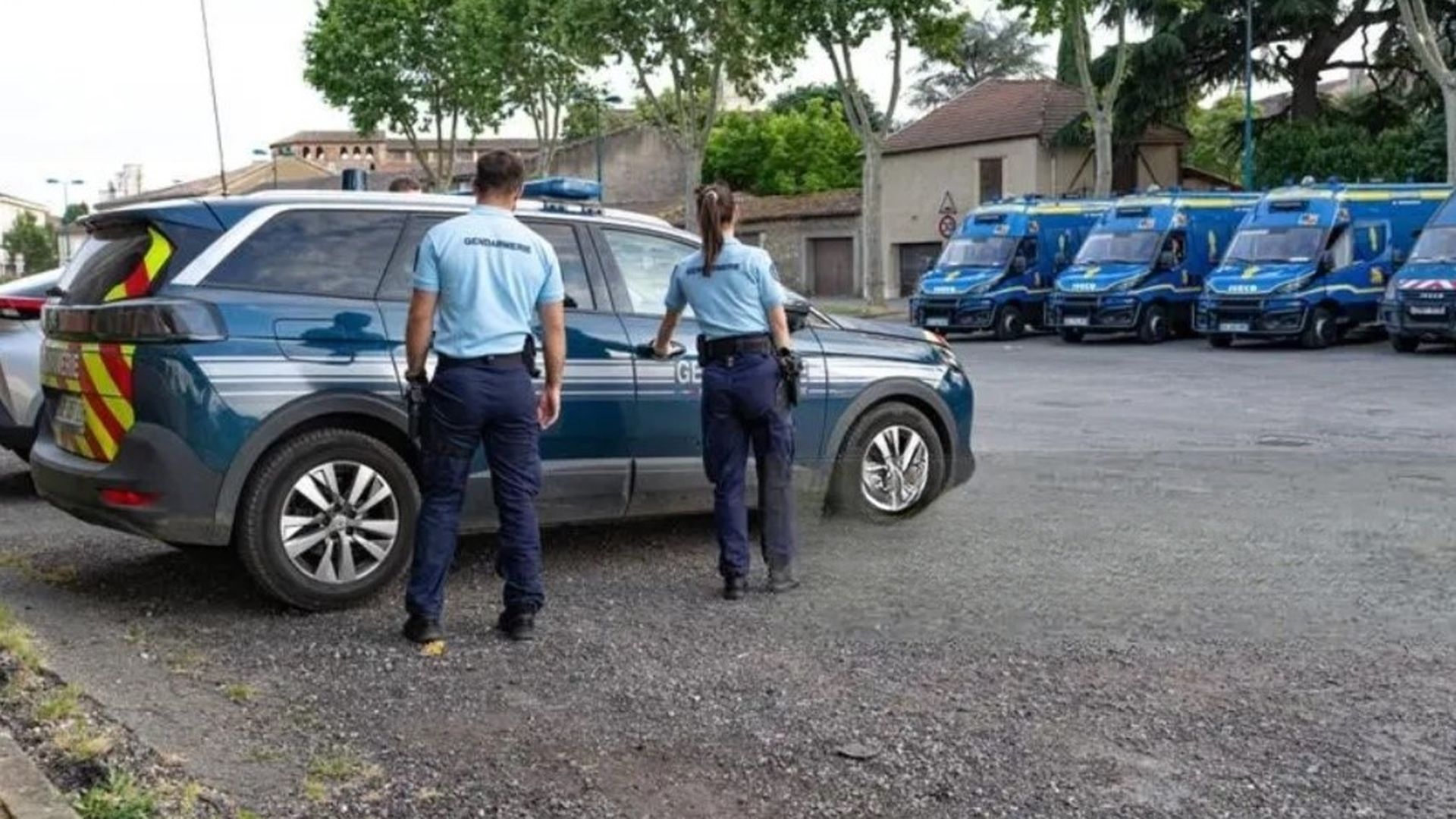 Gendarmes franceses Gendarmes franceses