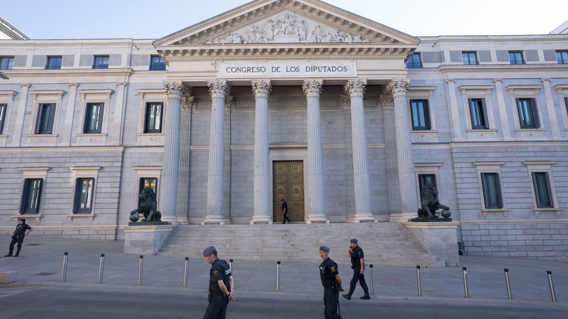 Madrid, blindada por el dispositivo policial para la visita del papa al Congreso