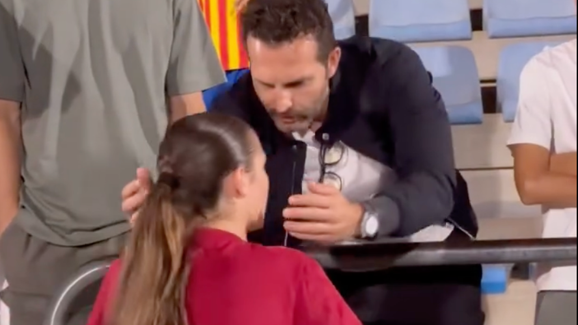 Rubén Baraja besa a su hija Adriana