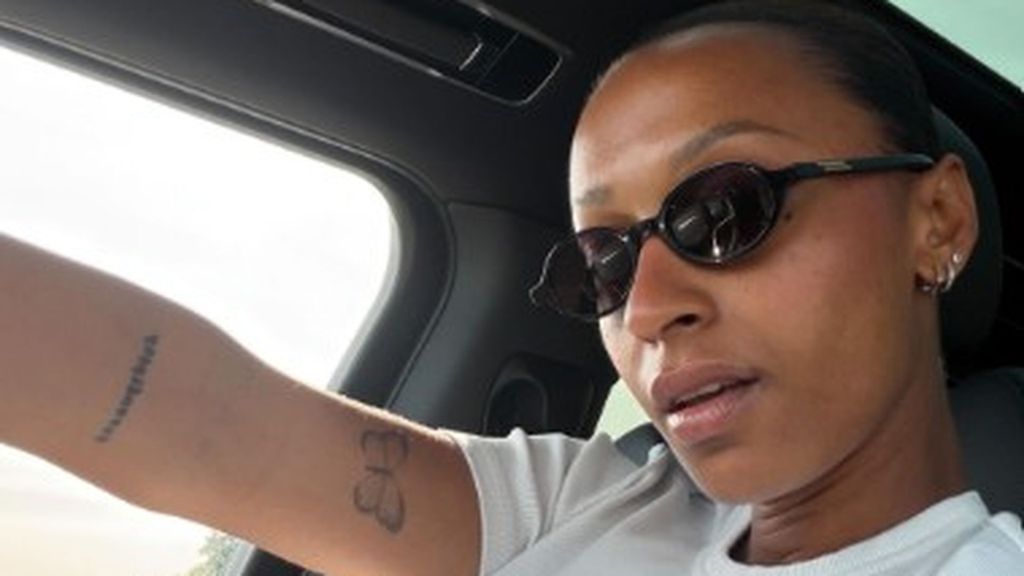 Ana Peleteiro y sus 'nociones básicas' de fútbol que triunfan en redes: "Mbappé, el novio de Ester Expósito"