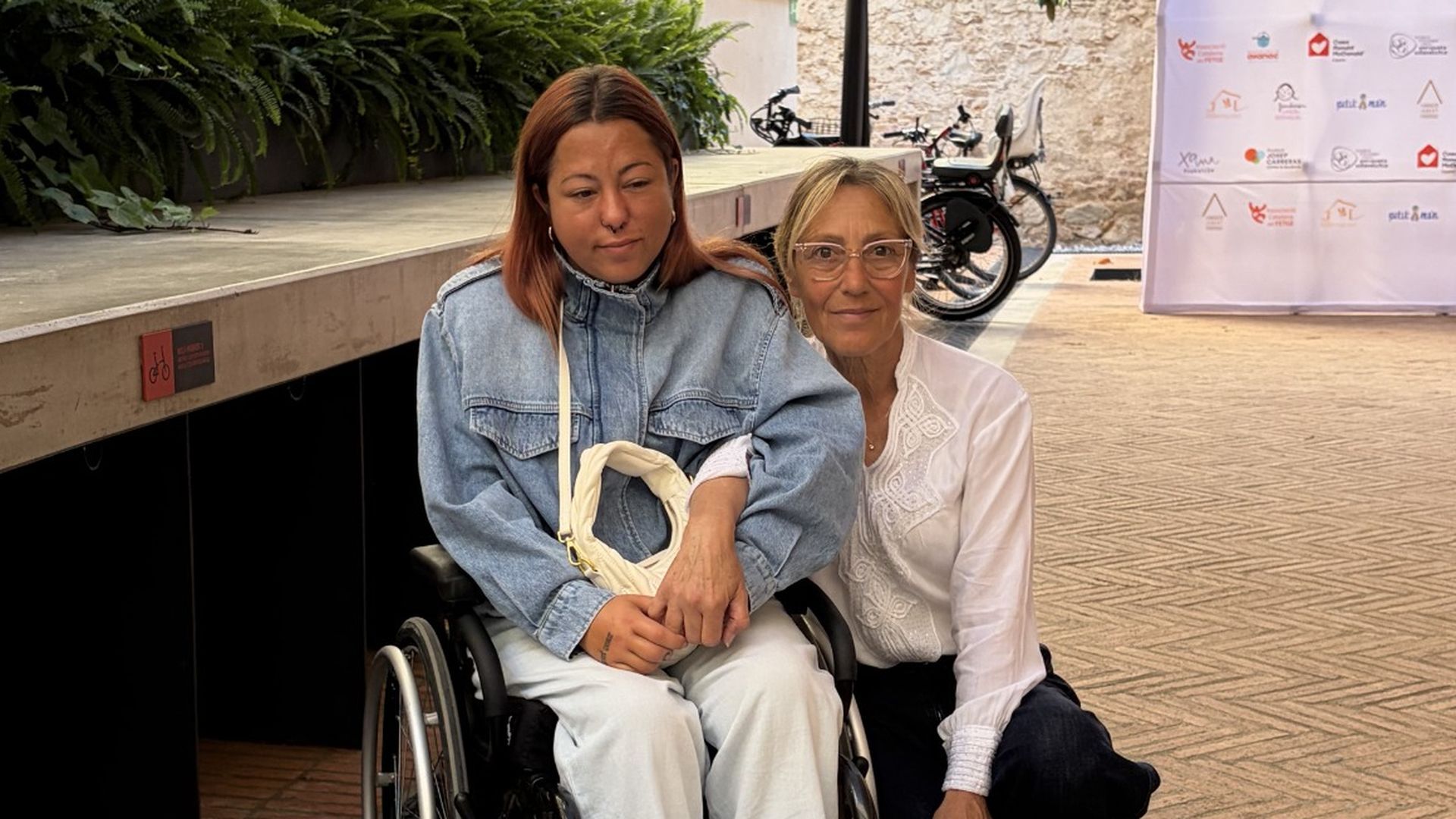 Anna con su hija Judith
