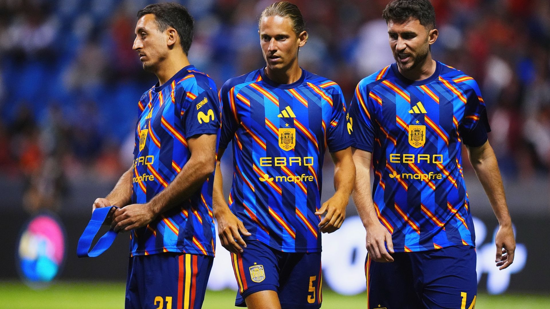 Los titulares de Luis de la Fuente ante Perú