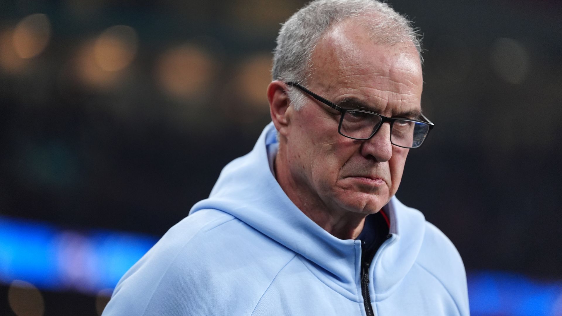 Marcelo Bielsa, durante un partido con Uruguay Marcelo Bielsa, durante un partido con Uruguay