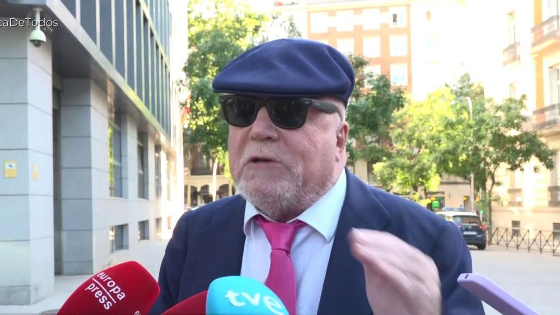 Villarejo estalla cuando le pregunta por Leire Díez: “Váyase usted…”
