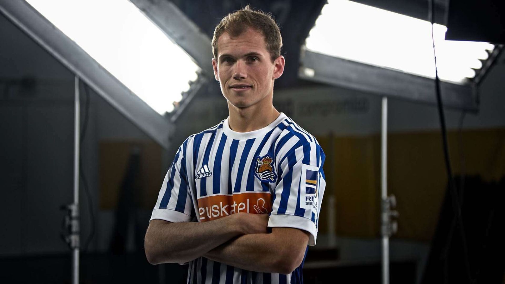 Jon Guridi, siendo canterano txuri urdin Jon Guridi, siendo canterano txuri urdin