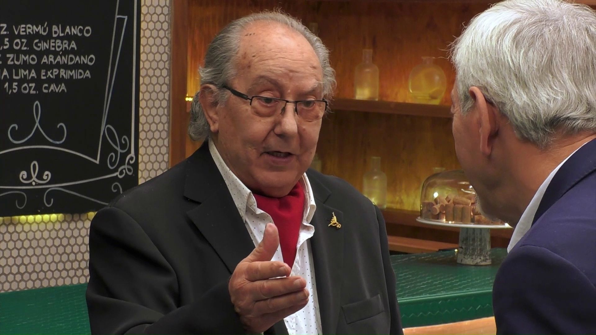 Juan Carlos pilla por sorpresa a Carlos Sobera al confesarle quién es su tipo ideal