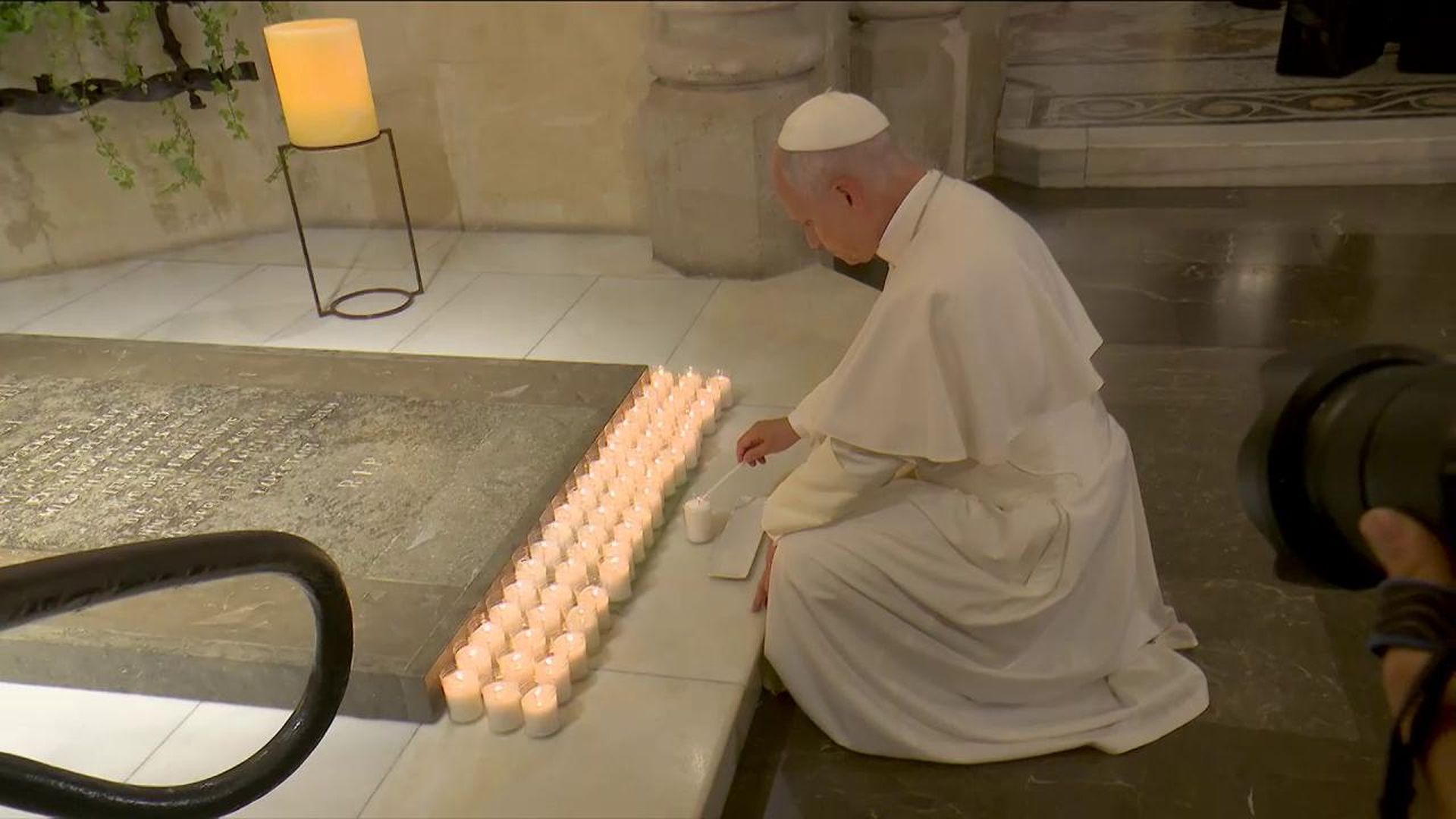 Rezo ante la Sagrada Familia