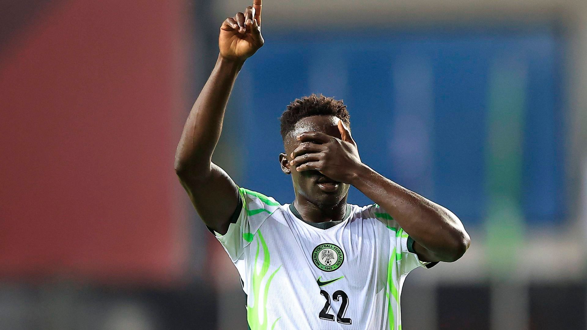 Akor Adams celebra su gol con Nigeria ante Portugal