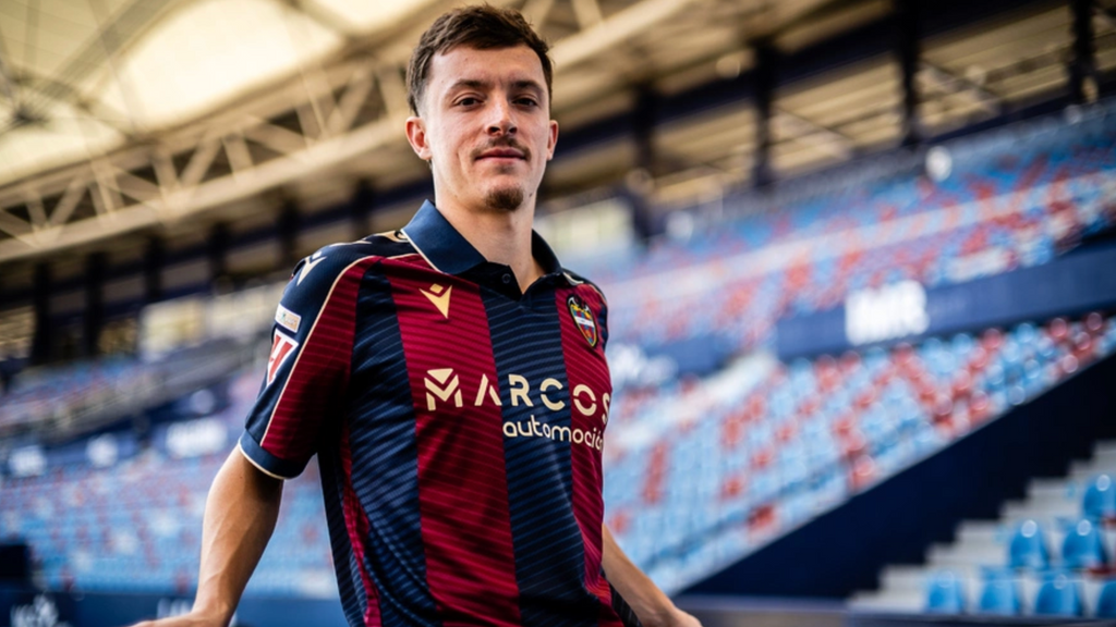 Enzo Bardeli, primer fichaje del Levante UD