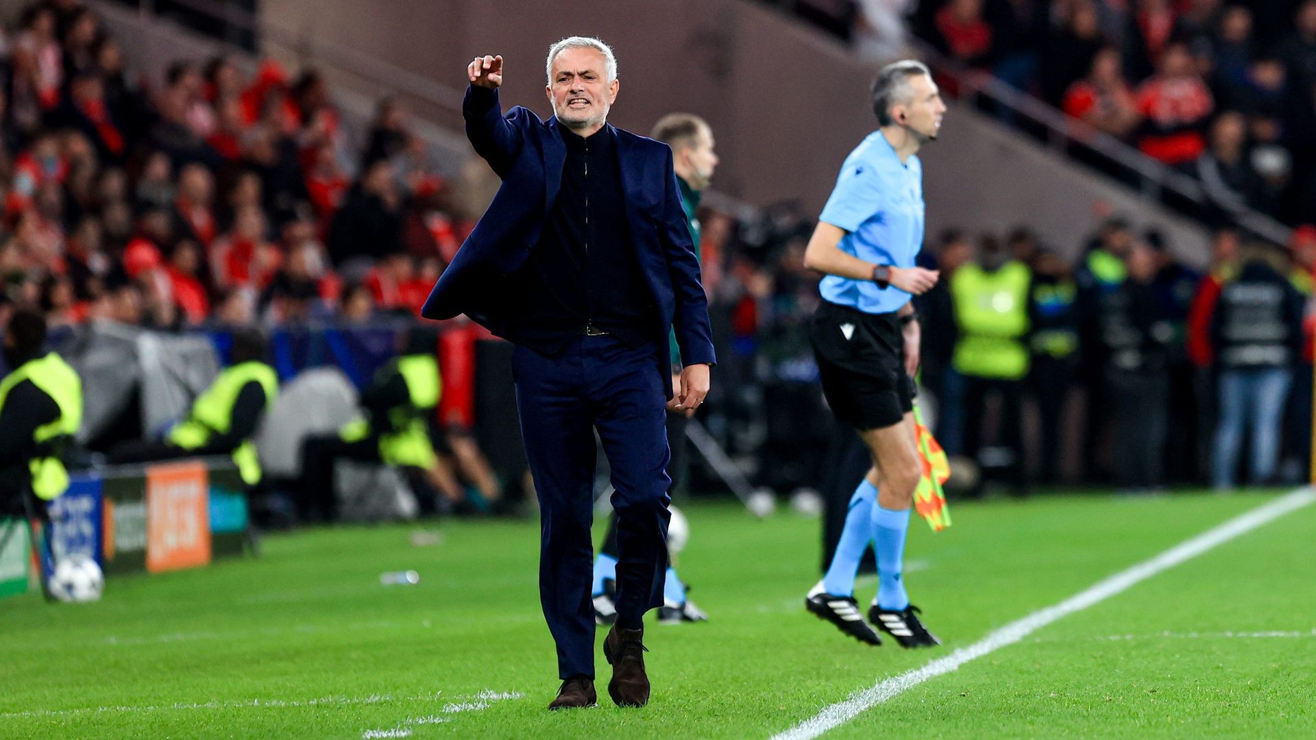 José Mourinho, entrenador del Benfica José Mourinho, entrenador del Benfica