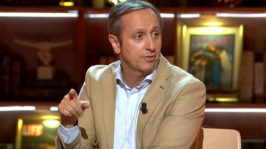 Carlos Cuesta desvela quiénes eran los objetivos a proteger de la trama de Leire Díez: "Pedro Sánchez y el fiscal general del Estado”