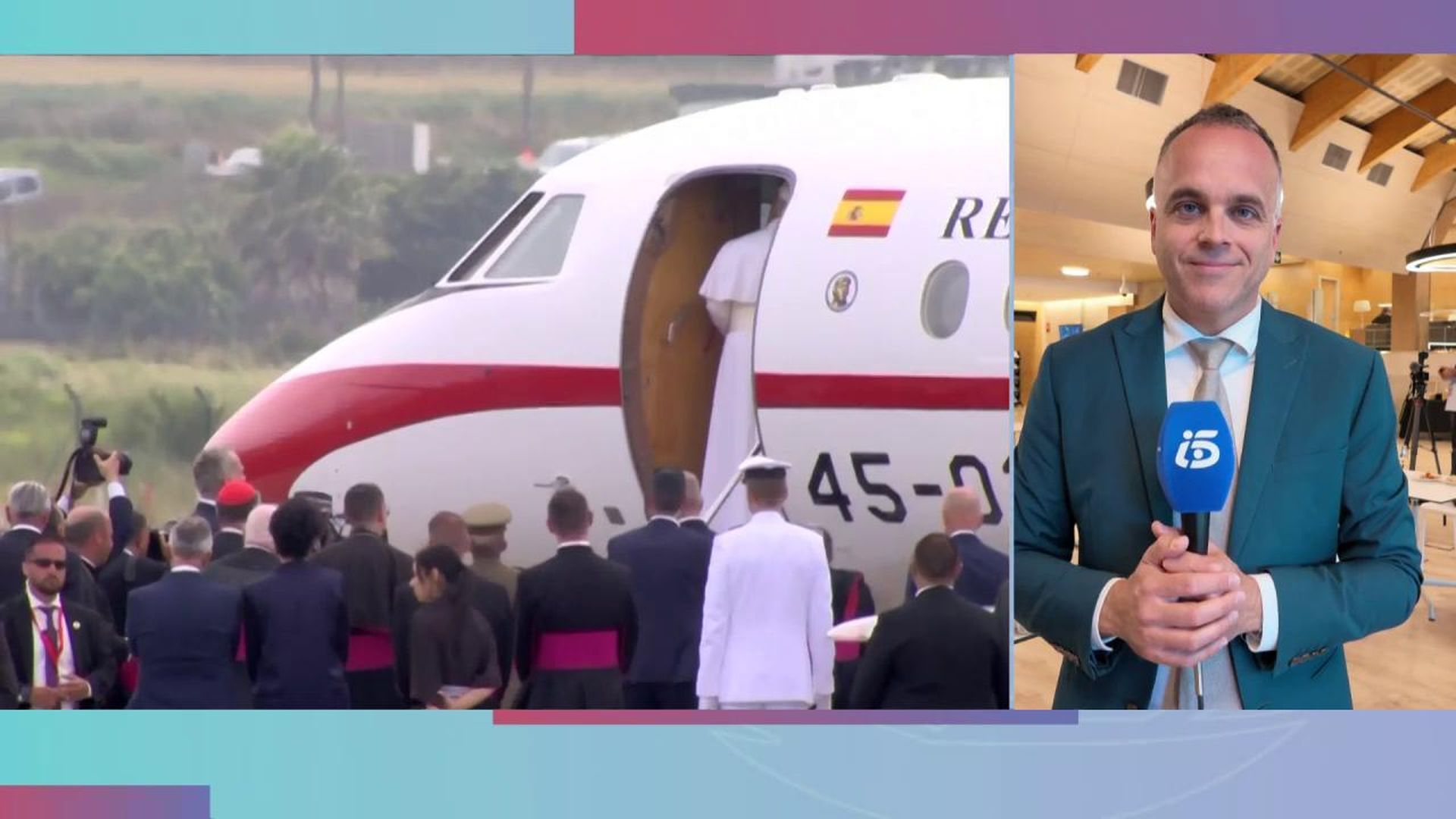 Los papas no tienen avión propio: vuelan en aviones comerciales y no están a salvo de averías