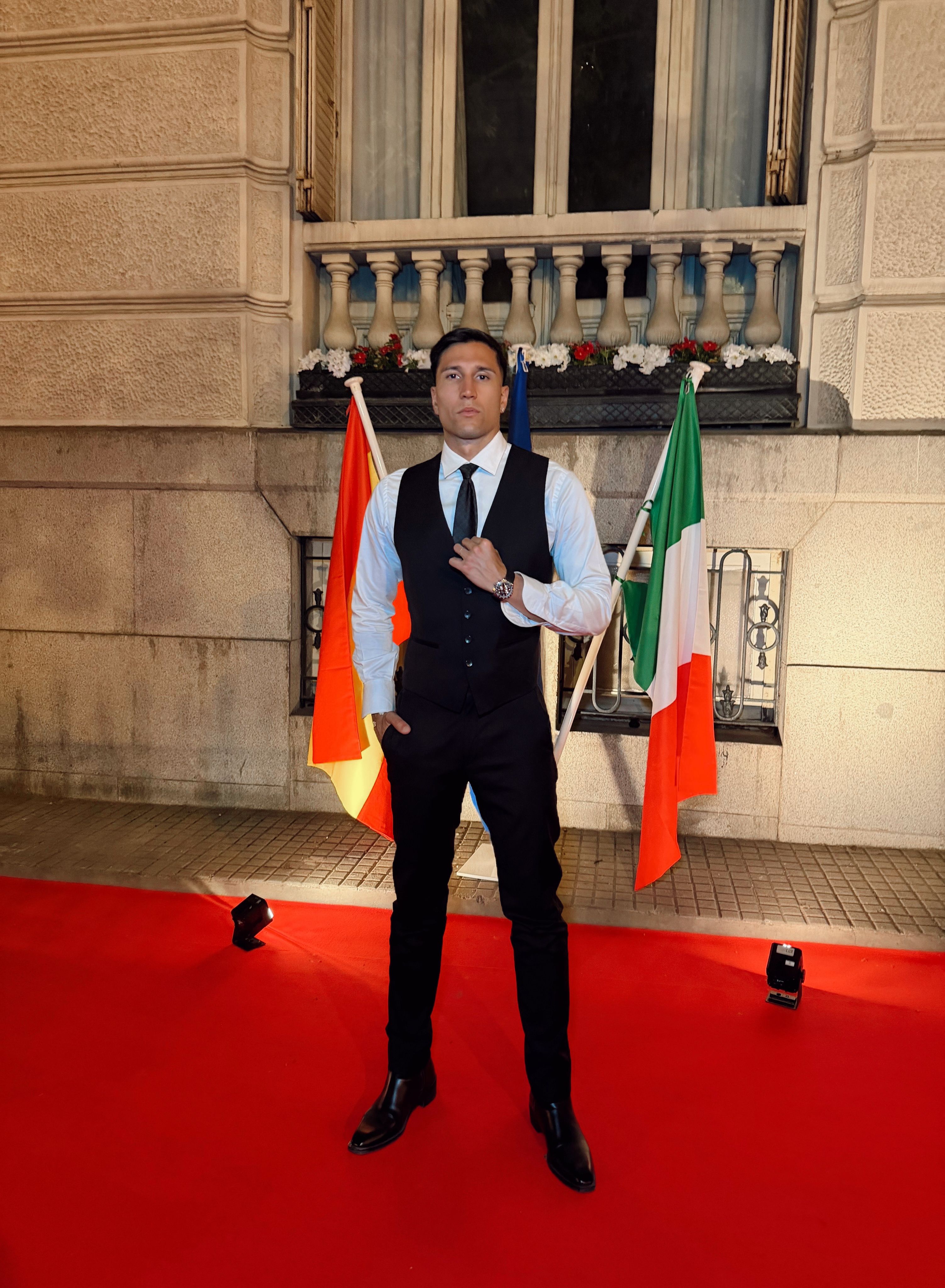 Gianmarco es habitual de los actos de la Embajada de Italia en España