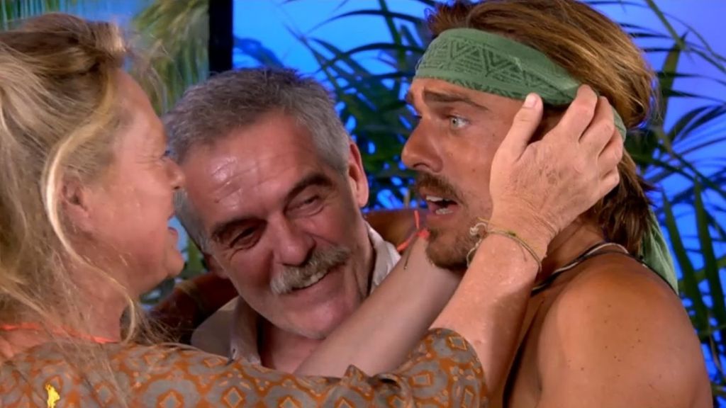 Los finalistas de 'Supervivientes' viven sus reencuentros más conmovedores con sus familias: abrazos, emoción y alguna que otra confesión