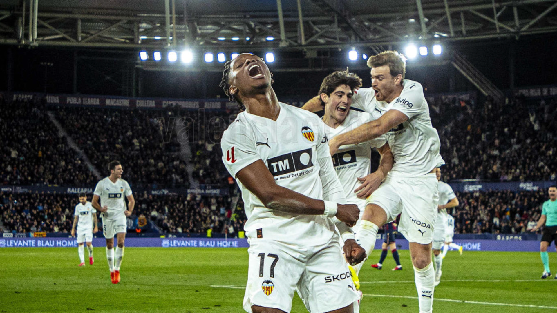 Ramazani celebra su gol ante el Levante UD