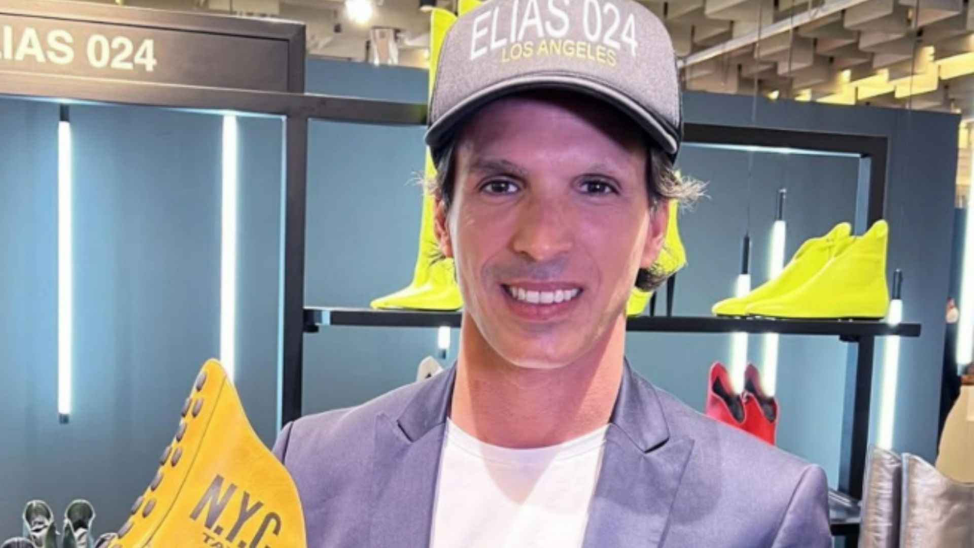 Todo los negocios de Toni Elías: del diseño de zapatos a la formación de motoristas Todo los negocios de Toni Elías: del diseño de zapatos a la formación de motoristas
