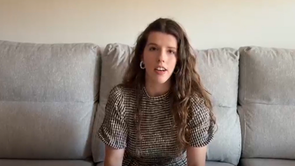 Cristina, una joven que operaron de un melanoma con tan solo 23 años: "Era un lunar que llevaba un tiempo cambiando de forma"