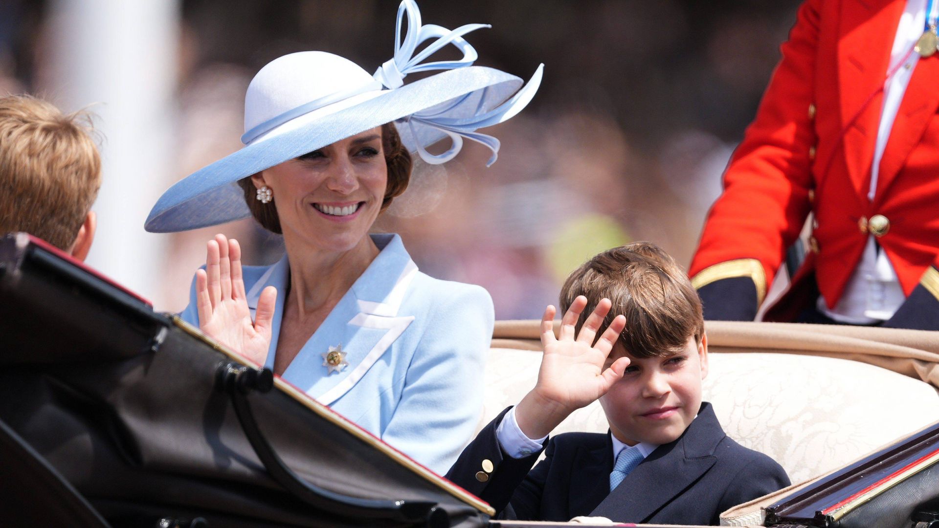Kate Middleton ha ido acompañada de su hijo pequeño en el carruaje