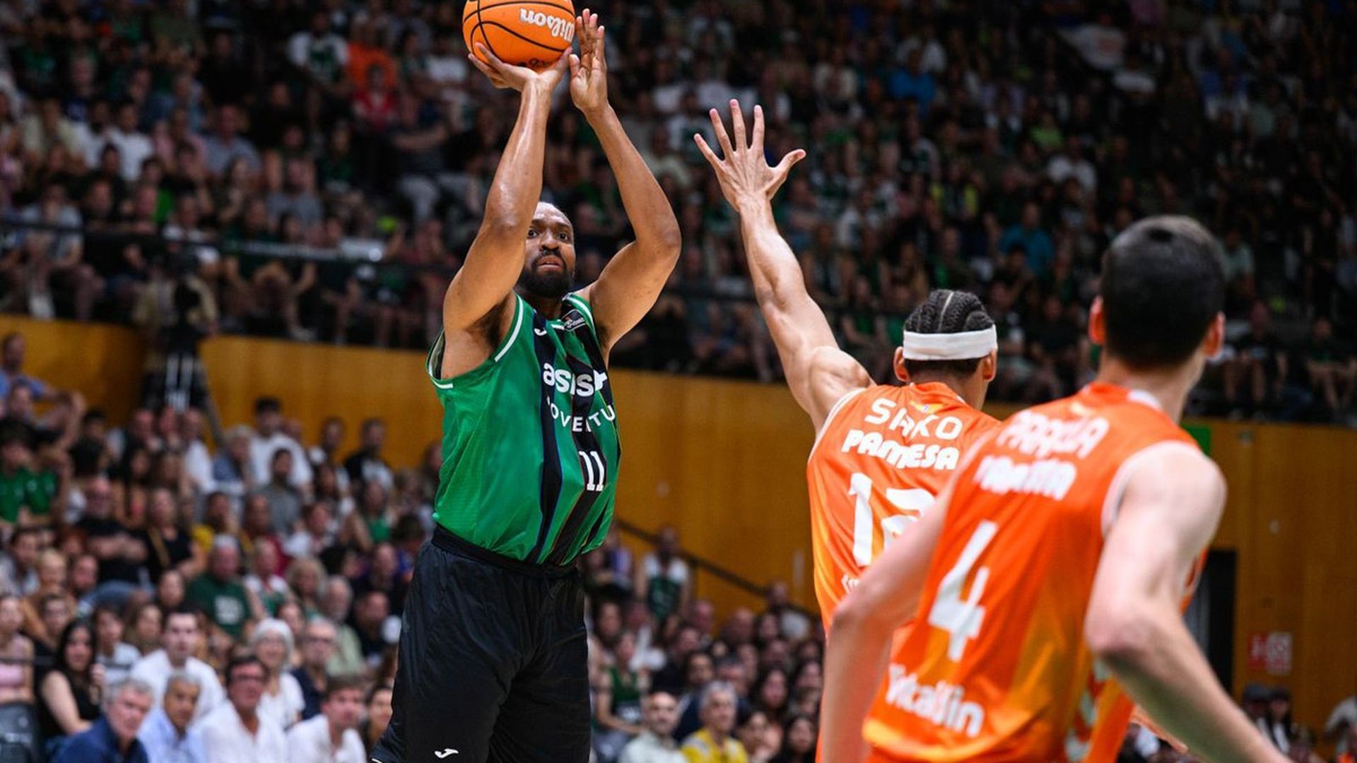 El Valencia Basket también gana en Badalona y accede a la final por la vía rápida