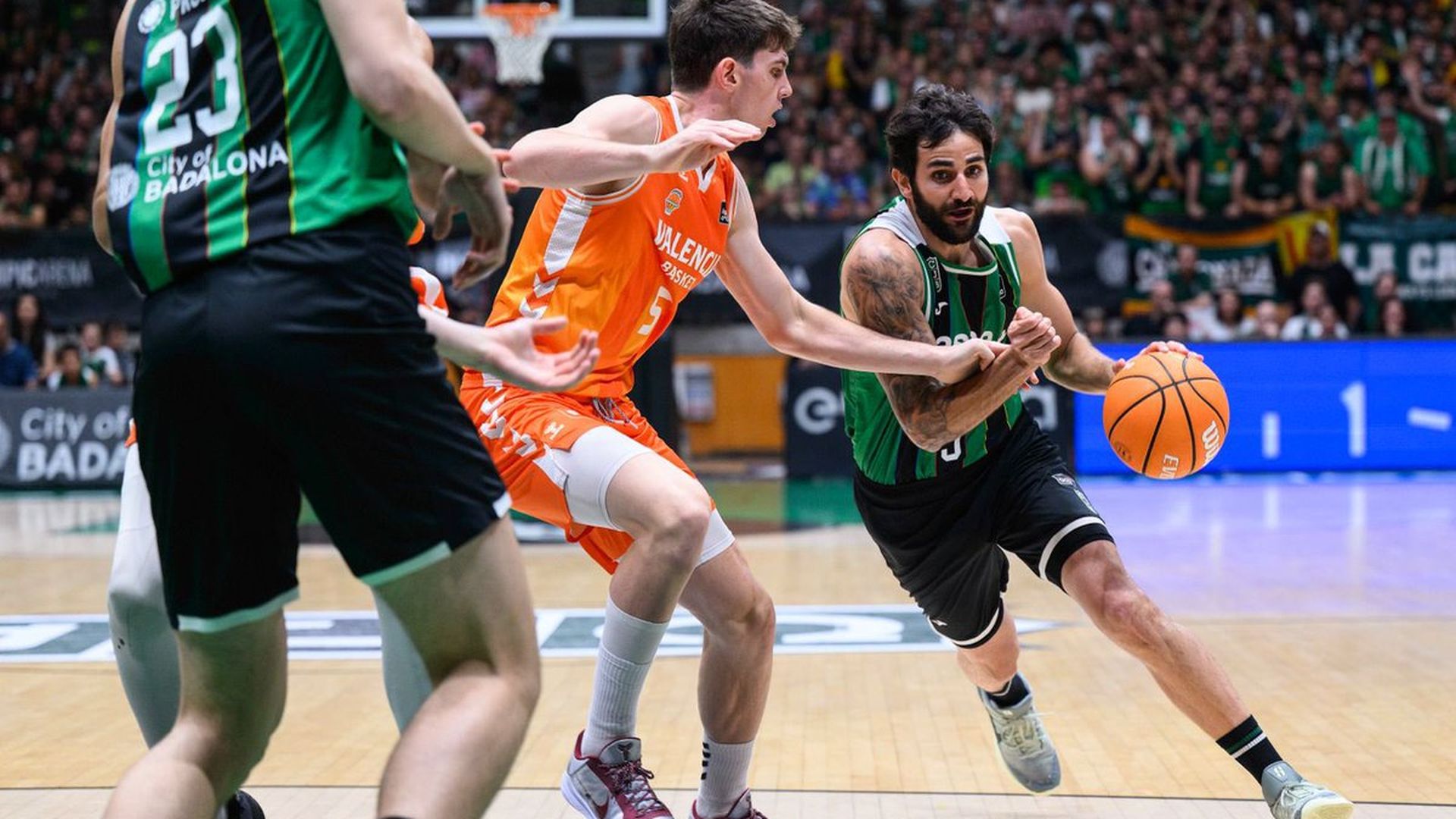 El Valencia Basket también gana en Badalona y accede a la final por la vía rápida