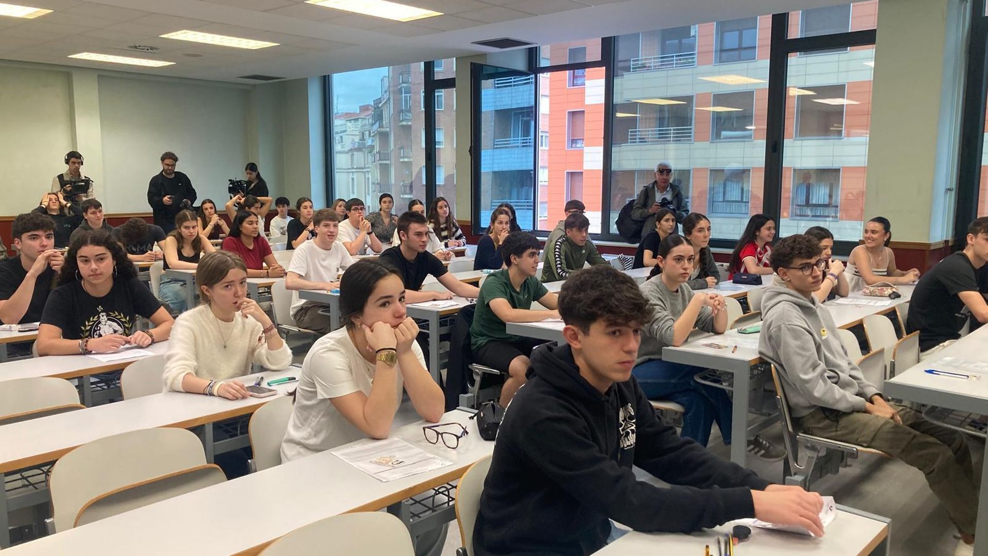 La incredulidad se extiende entre varios colegios vizcaínos que acumulan un insólito aluvión de ceros entre sus alumnos La incredulidad se extiende entre varios colegios vizcaínos que acumulan un insólito aluvión de ceros entre sus alumnos