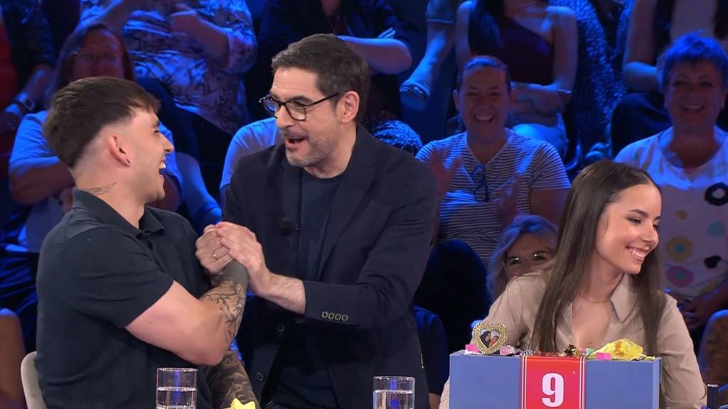 El momentazo de Juanra Bonet tras la confesión de la pareja de una concursante: ''Soy de tu equipo, tío''