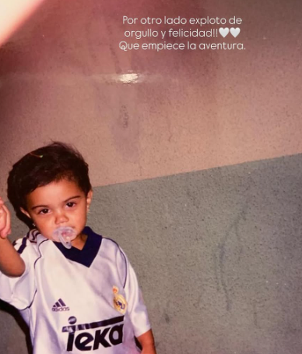 La diseñadora de moda también ha expresado su alegría por el fichaje del Real Madrid