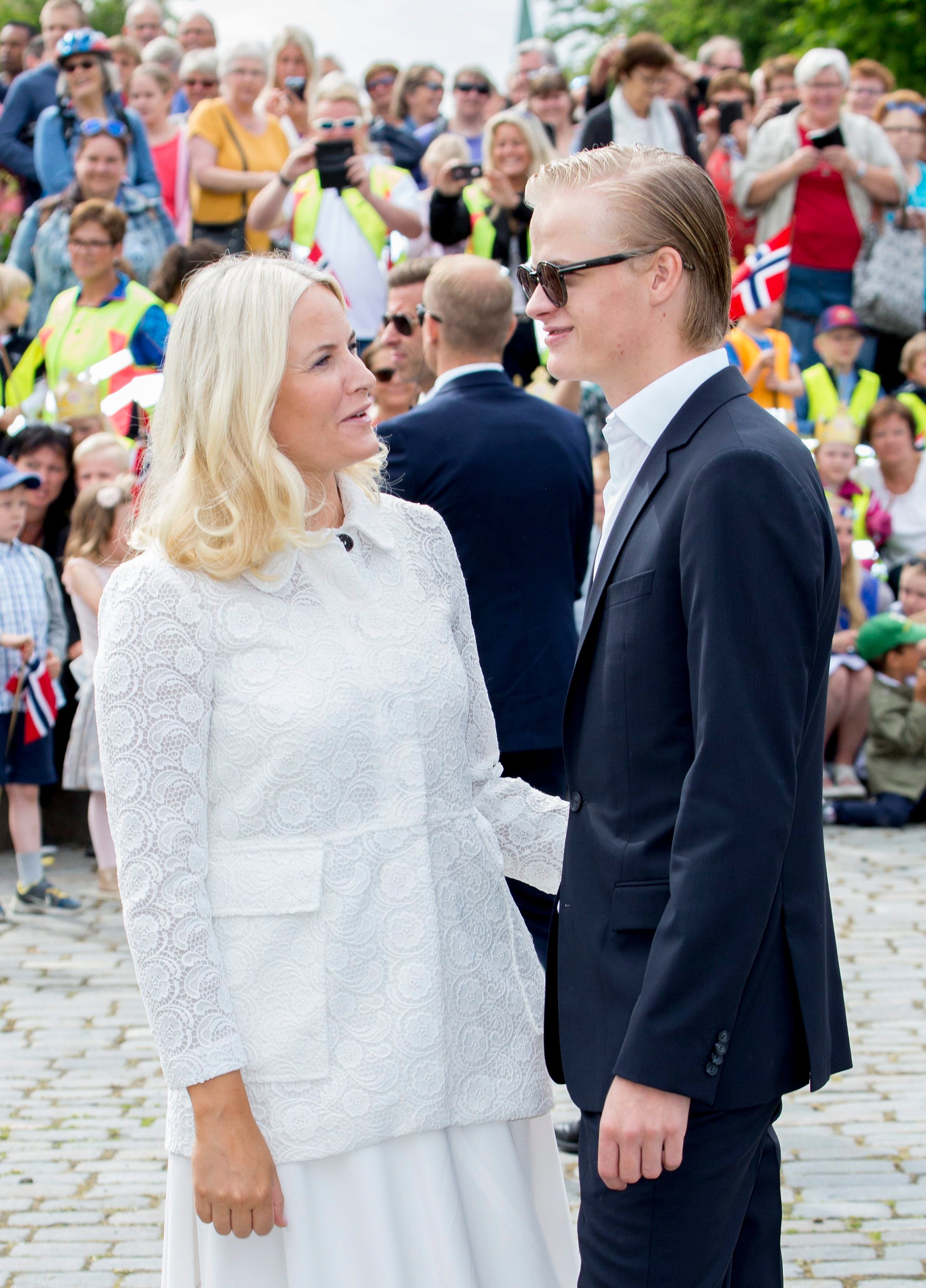 Mette Marit con Marius en 2016